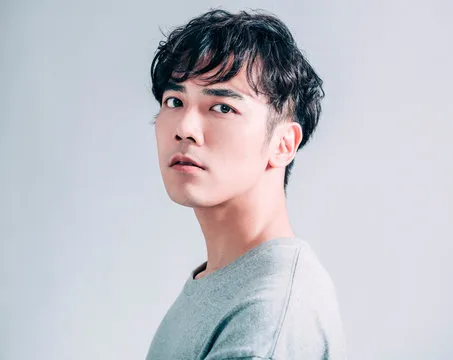 专业严谨的客户服务代表